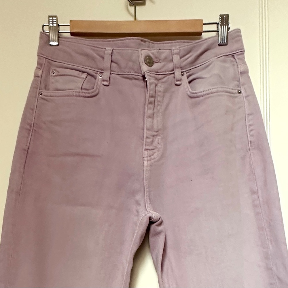 High-Waisted Jeans Lavender